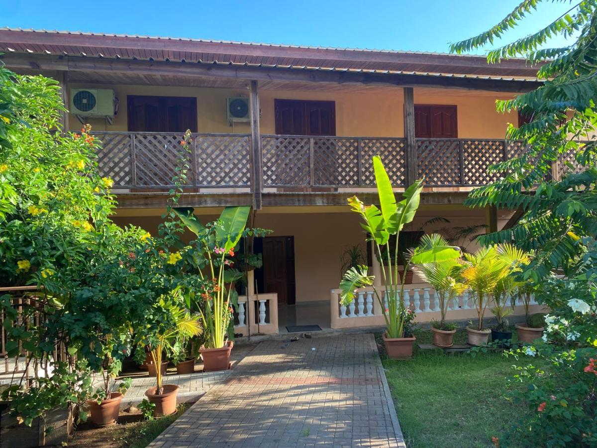Hêchéloge Bandraboua Exterior foto
